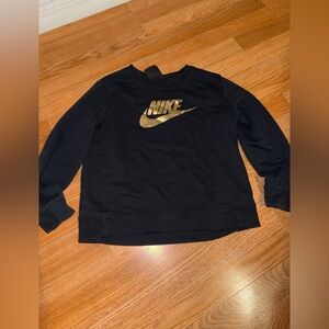 Women’s Nike crewneck